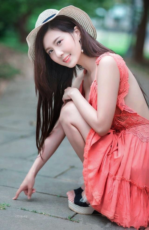 扎伊尔-埃梅里成为法国队史上最年轻进球球员,法国年轻前锋