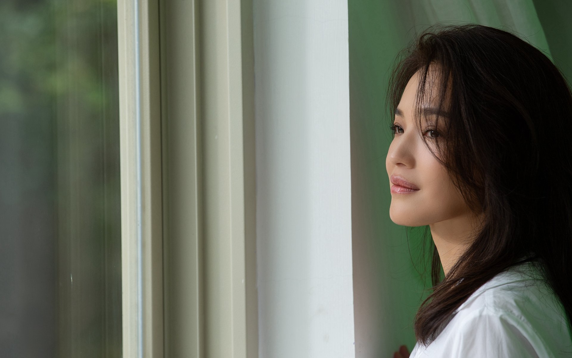 赛场上球员们的激情表现令人动容，球员们在赛场上展现